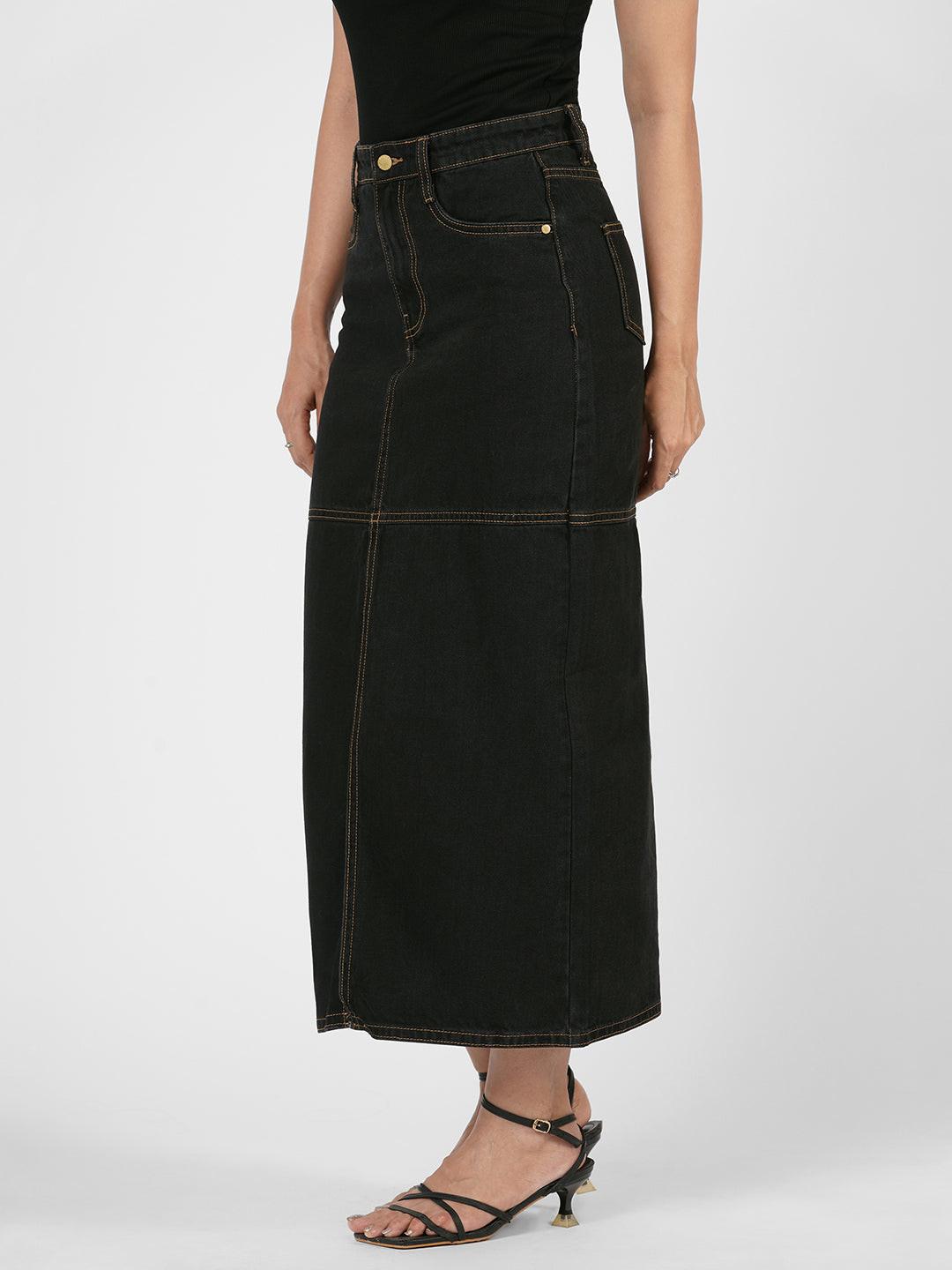 Woman in a denim  skirt by Rerasa