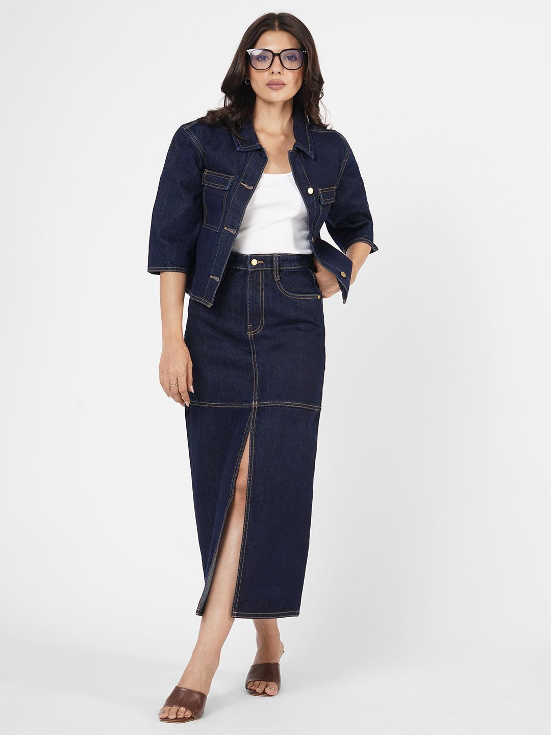 Woman in a denim  skirt by Rerasa
