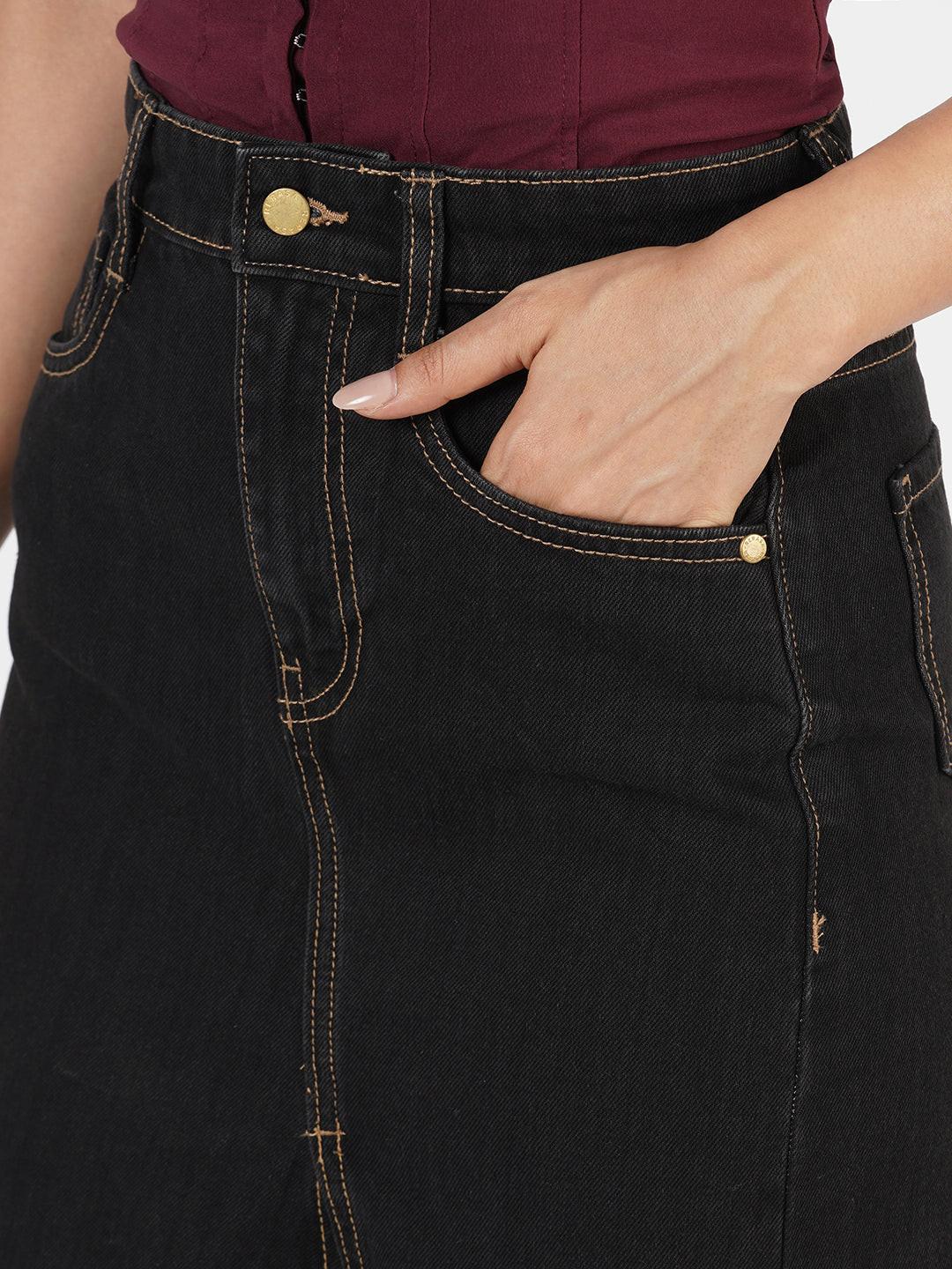 Black denim skirt by Rerasa