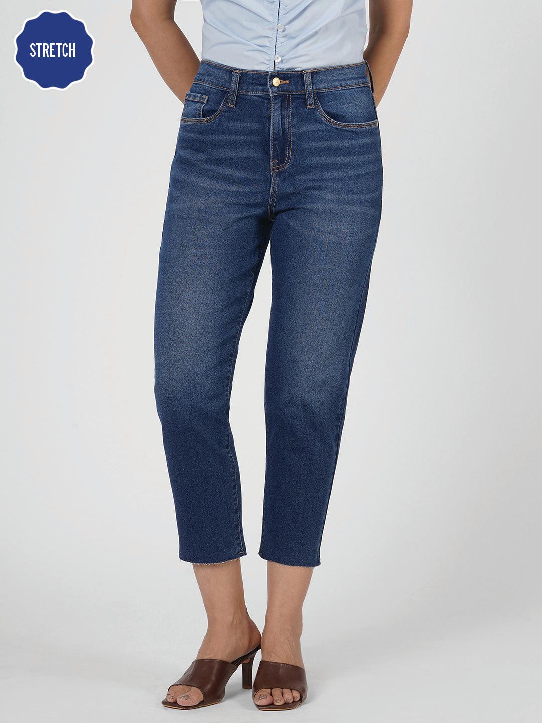 Stretchy Tapered Crop Jeans