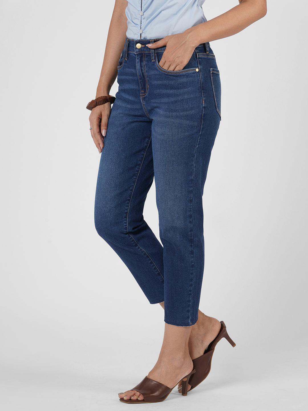Stretchy Tapered Crop Jeans