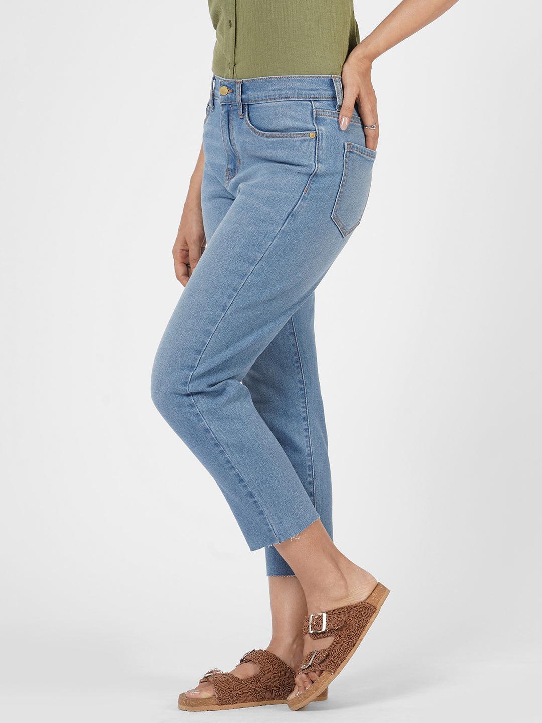 Stretchy Tapered Crop Jeans