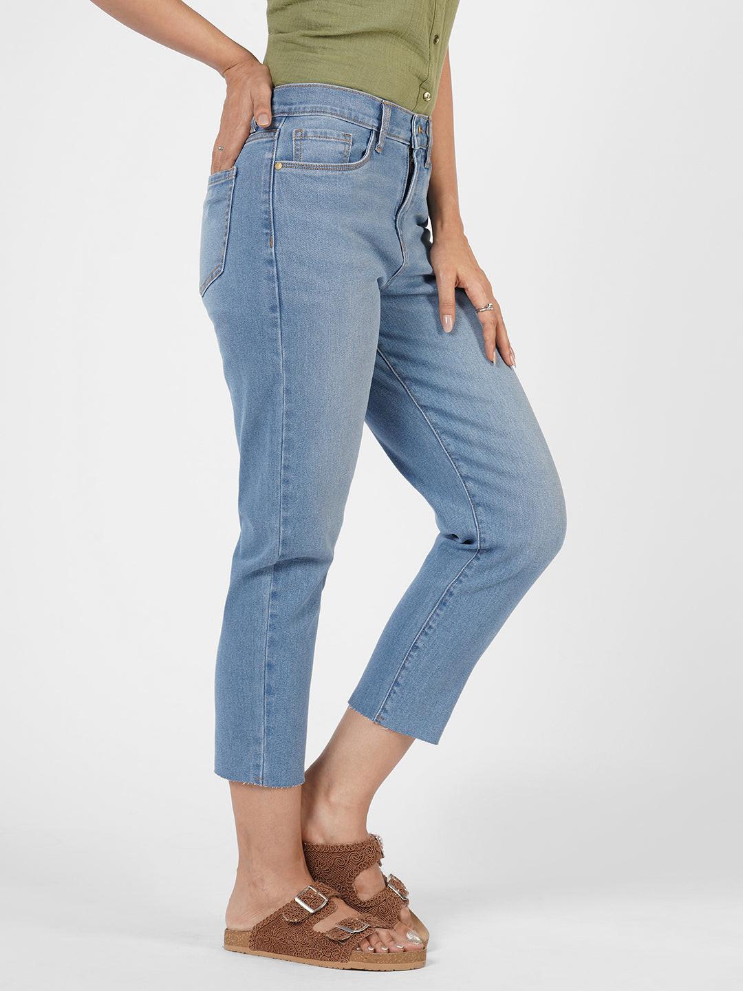 Stretchy Tapered Crop Jeans